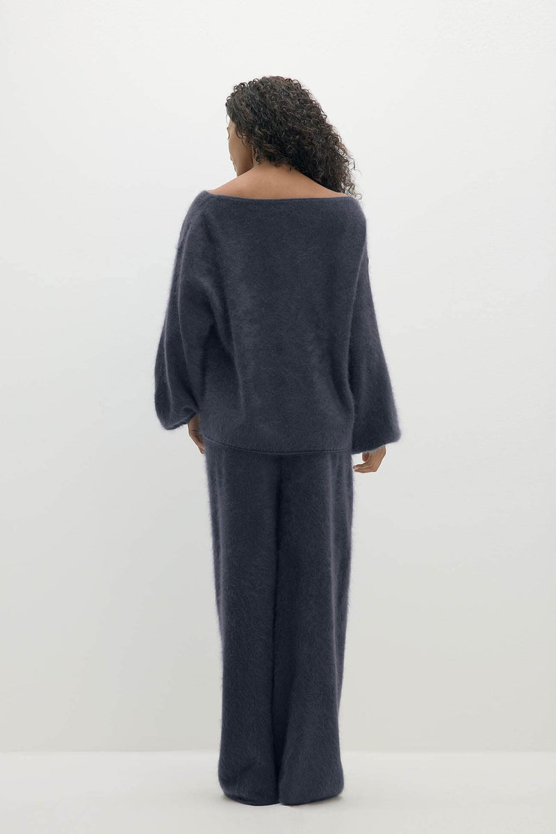 PENELOPE BRUSHED CASHMERE BOATNECK SWEATER