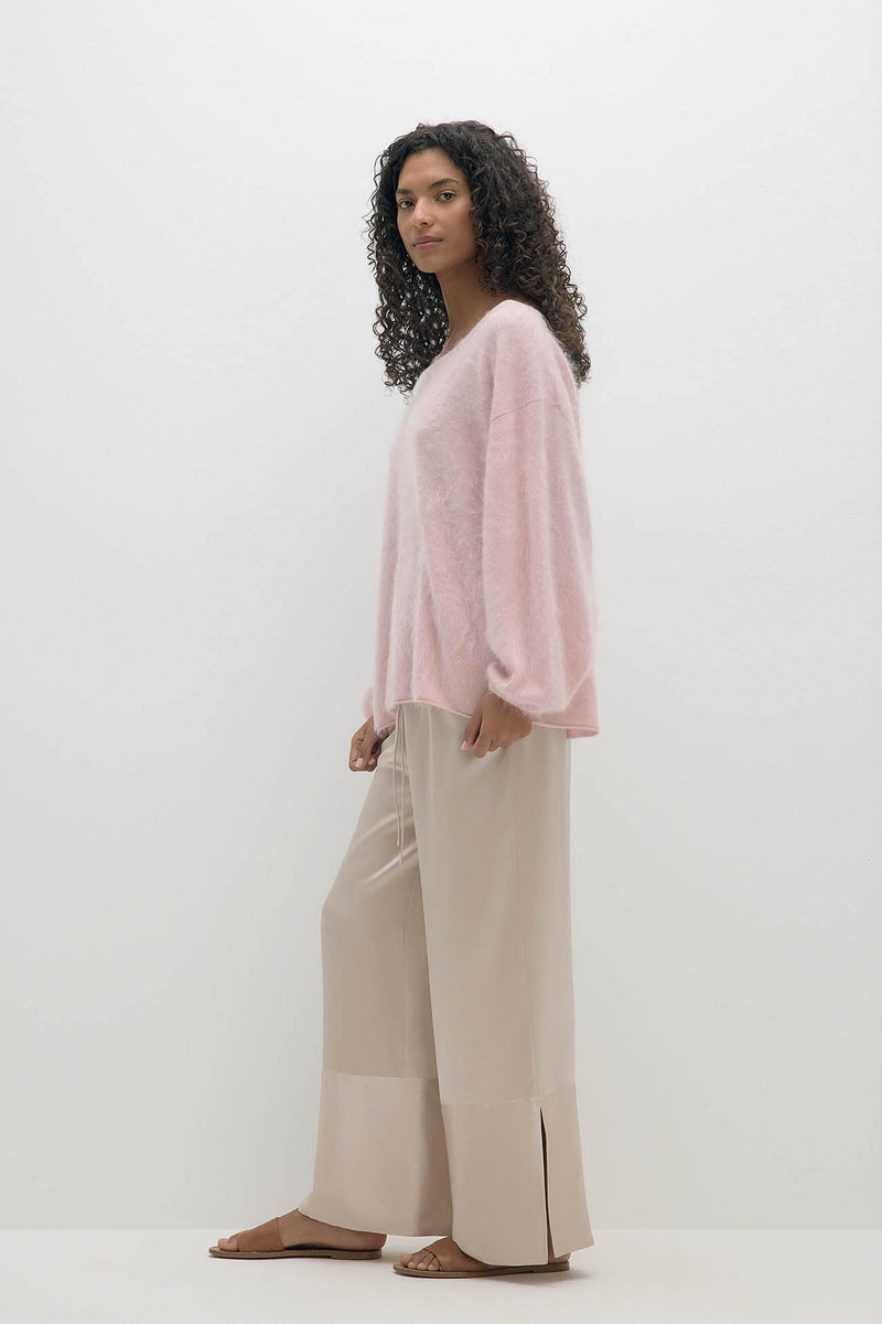 PENELOPE BRUSHED CASHMERE BOATNECK SWEATER